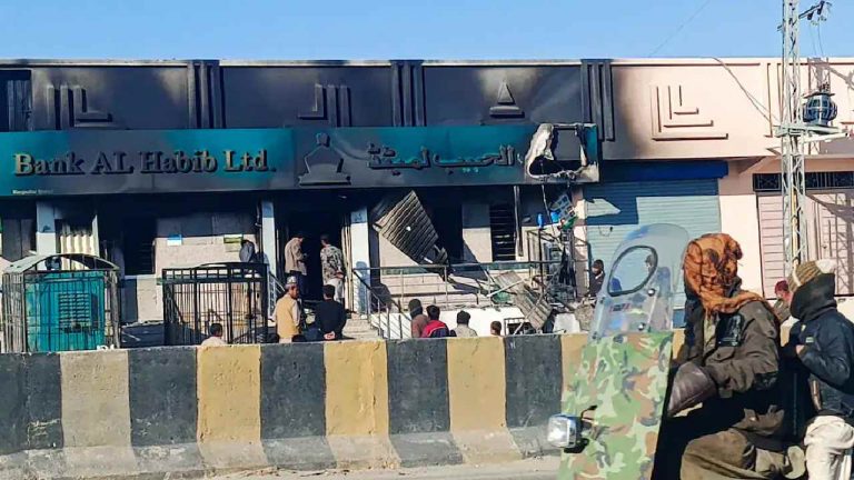 Pakistan: బలూచిస్తాన్‌లో మారణహోమం.. 24 గంటల్లో 41 మంది మృతి..