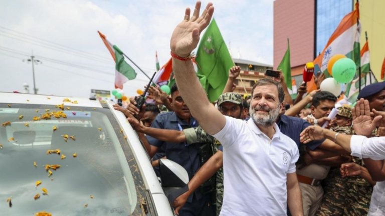 Rahul Gandhi: నేడు వరంగల్‌కు రాహుల్ గాంధీ.. పార్టీ శ్రేణులతో భేటీ!