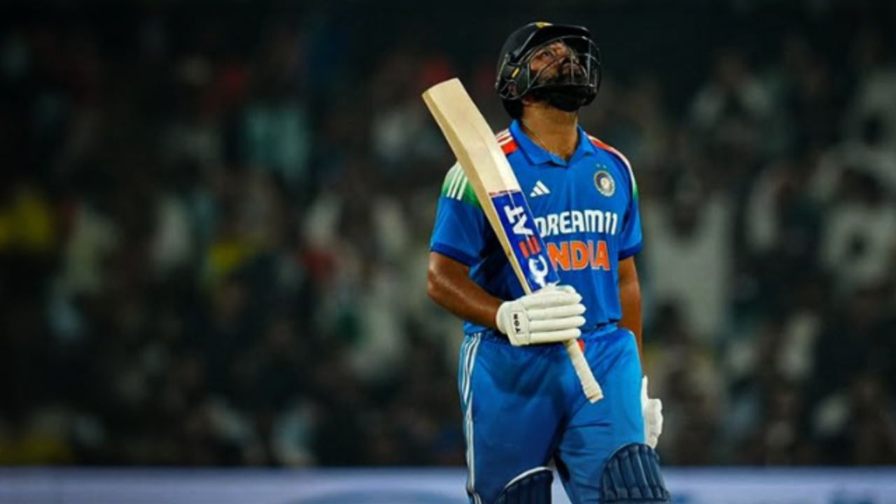 Rohit Sharma: రాహుల్ ద్రవిడ్‌ను వెనక్కినెట్టి.. గేల్ రికార్డును బద్దలు కొట్టిన రోహిత్!