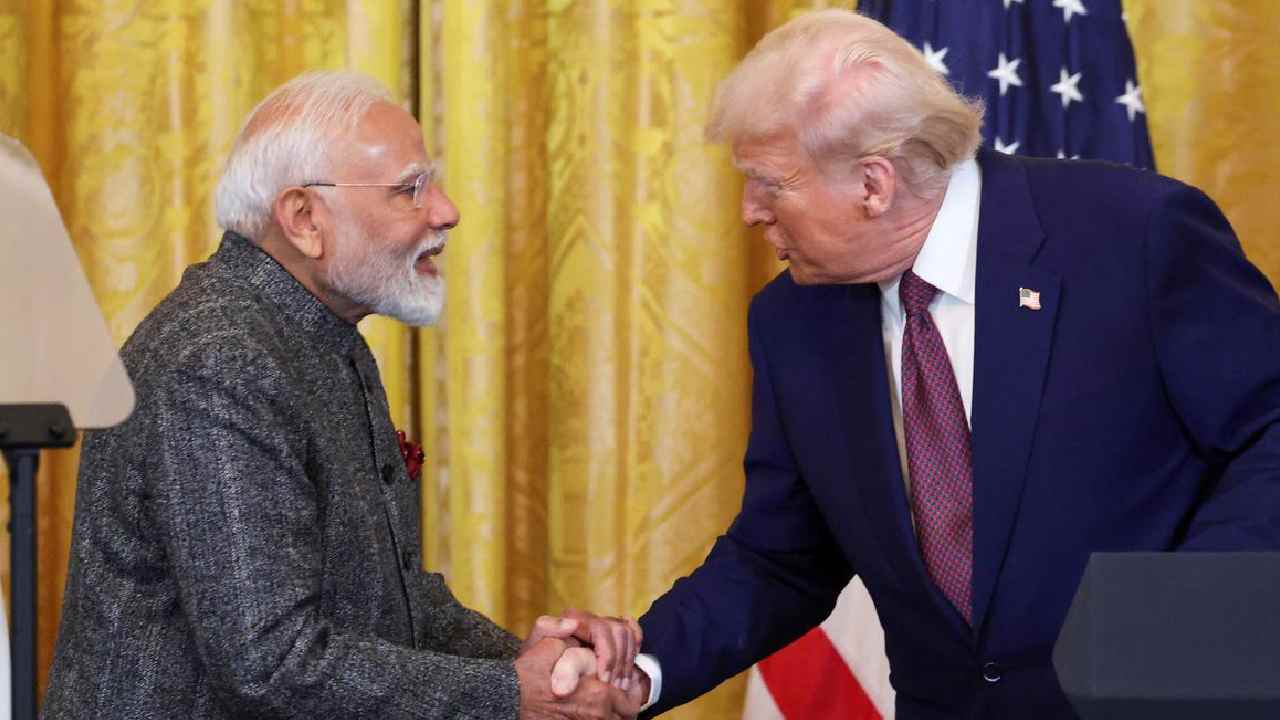 US Reciprocal Tariffs: అమెరికా సుంకాల భయం.. మార్చి 15 నాటికి టారిఫ్‌లపై ప్రభుత్వం సమీక్ష..