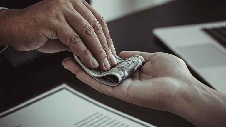 World’s Most Corrupt Country: ప్రపంచంలో అత్యంత “అవినీతి” దేశం ఇదే.. భారత్ స్థానం ఎంతంటే.?