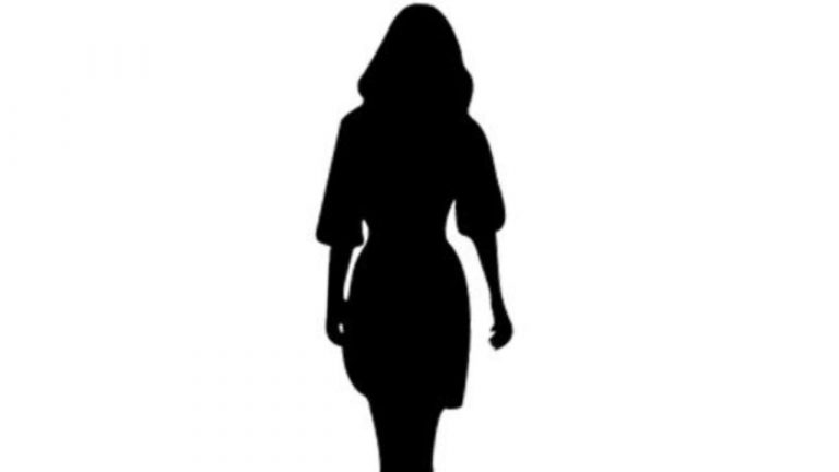 Serial Actress: కదులుతున్న రైలులో నటికి షాక్.. పోలీసులే ఇలా చేస్తే ఎలా?