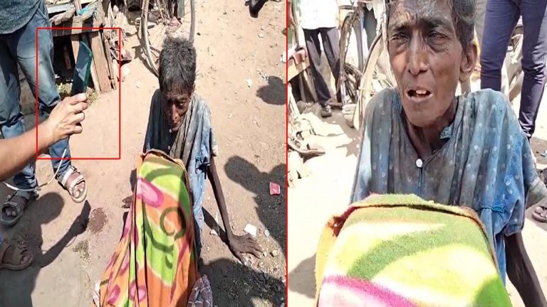 Pension Money: మతిస్థిమితం లేని మహిళ పెన్షన్ డబ్బులు కాజేస్తున్న కుటుంబ సభ్యులు.. అడ్డుకున్న స్థానికులు