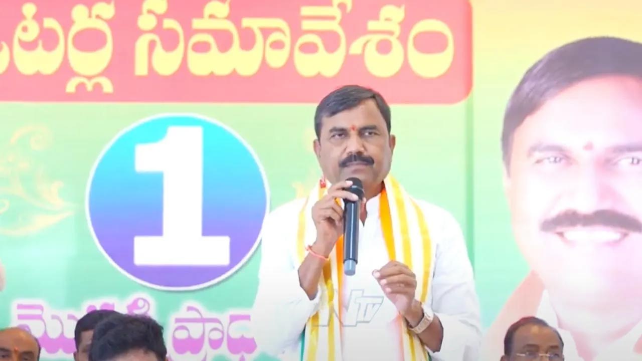 Anji Reddy Chinnamile: ప్రచారంలో దూసుకుపోతున్న బీజేపీ ఎమ్మెల్సీ అభ్యర్థి అంజిరెడ్డి..