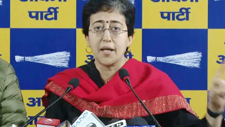 Delhi Assembly elections 2025: ఢిల్లీ సీఎం ఆతిశీపై బీజేపీ తీవ్ర ఆరోపణలు.. పీఏ రూ. 5 లక్షలతో పోలీసులకు చిక్కాడంటూ..