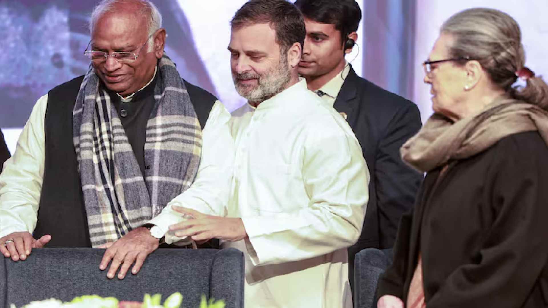 Delhi Assembly Elections: మూడో‘సారి’ కాంగ్రెస్ డకౌట్.. మళ్లీ రిక్త హస్తమే..