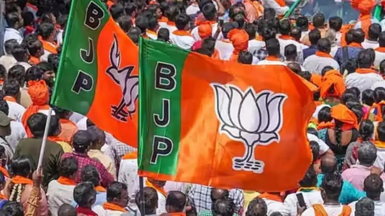 Delhi CM : ఎల్లుండే రాజధానిలో ప్రమాణ స్వీకారోత్సవం.. ఢిల్లీ సీఎం పదవి ఎవరికి?