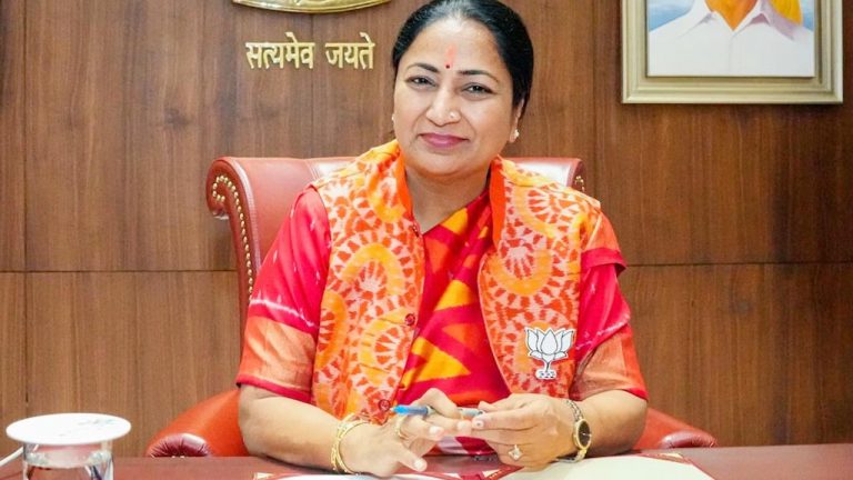 Delhi CM Rekha Gupta: ‘శీష్ మహల్’ వద్దన్న ఢిల్లీ కొత్త సీఎం.. అధికార నివాసం ఎక్కడంటే?