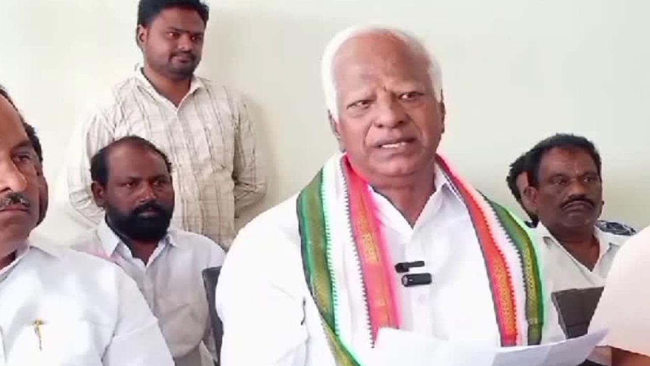 Kadiyam Srihari: కాంగ్రెస్ ప్రభుత్వాన్ని తిట్టడానికే బండి సంజయ్, కిషన్⁬రెడ్డి కేంద్ర మంత్రులు అయ్యారు..