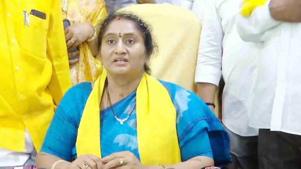 Minister Savitha