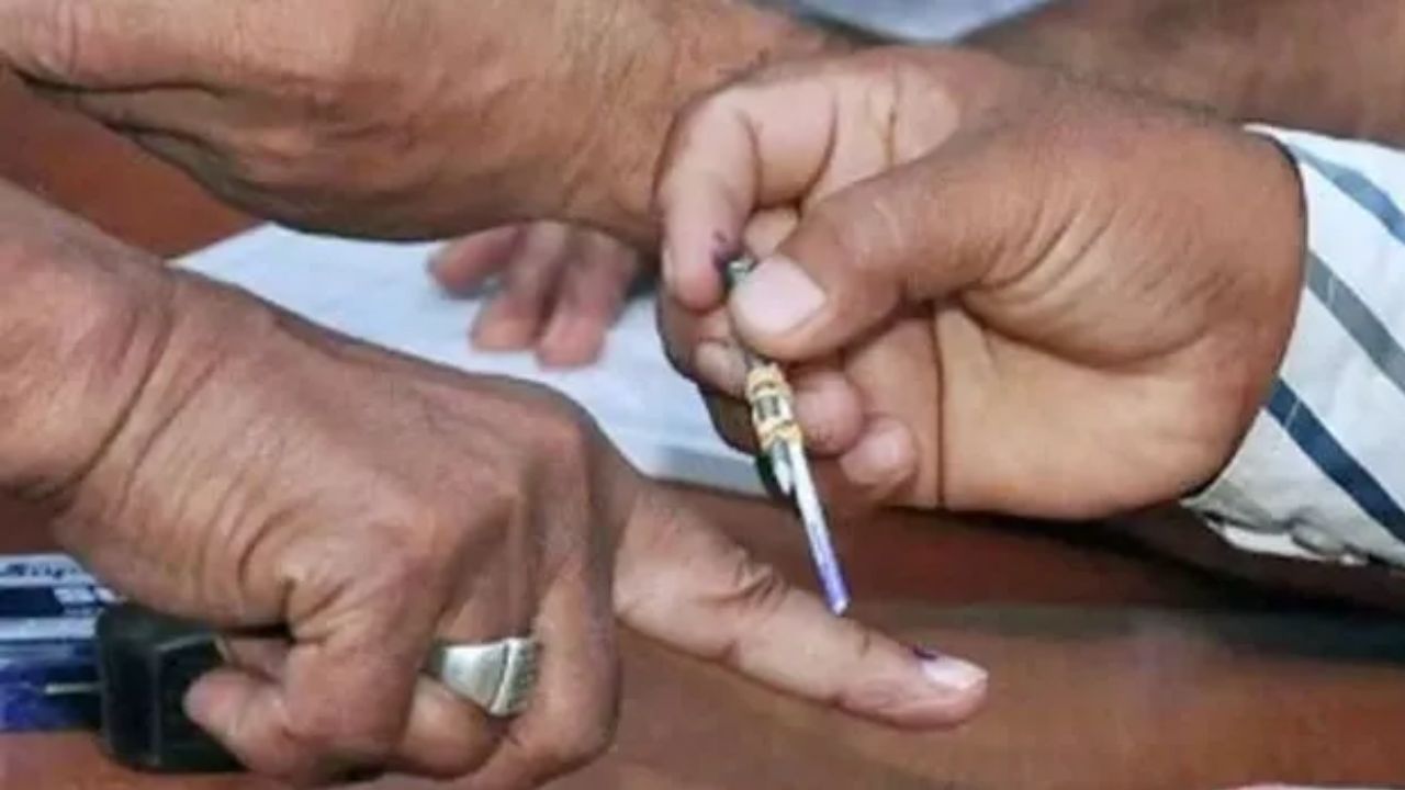 Telangana MLC Elections: ఎమ్మెల్సీ ఎన్నికల్లో ఓటు ఎలా వేయాలంటే..