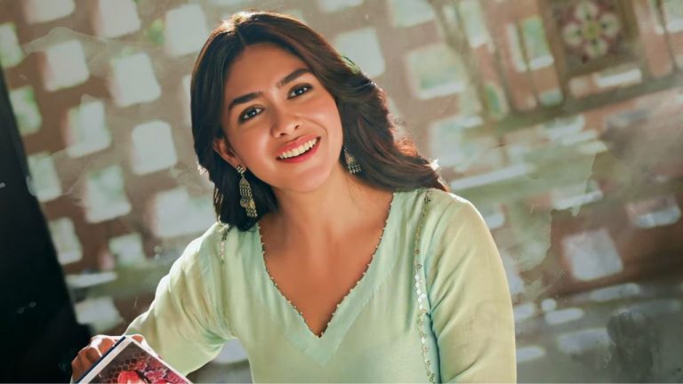 Mrunal Thakur: డెకాయిట్ కోసం మృణాల్ ఎదురుచూపులు!