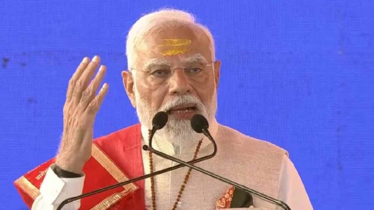 PM Modi: కుంభమేళాపై ప్రతిపక్షాలది ‘‘బానిస మనస్తత్వం’’.. మోడీ ఆగ్రహం..