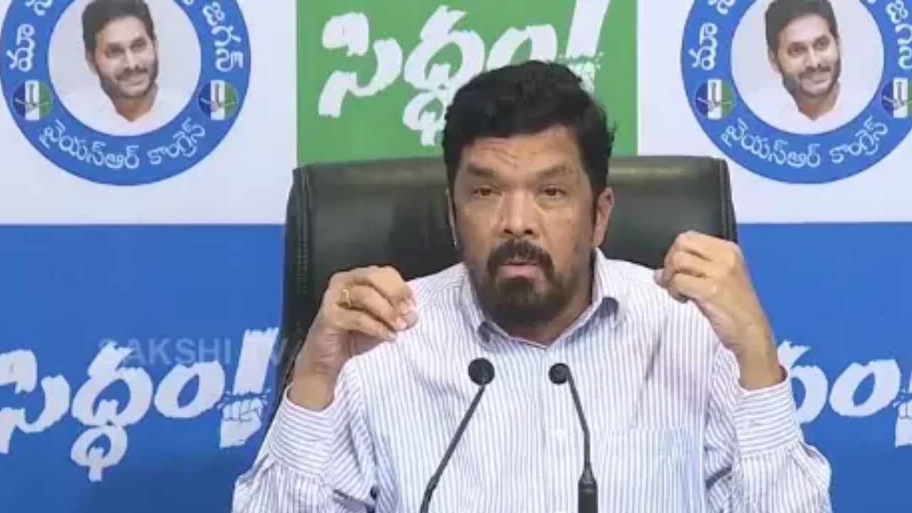 Posani Krishna Murali: పోసానికి తృటిలో తప్పిన ప్రమాదం!