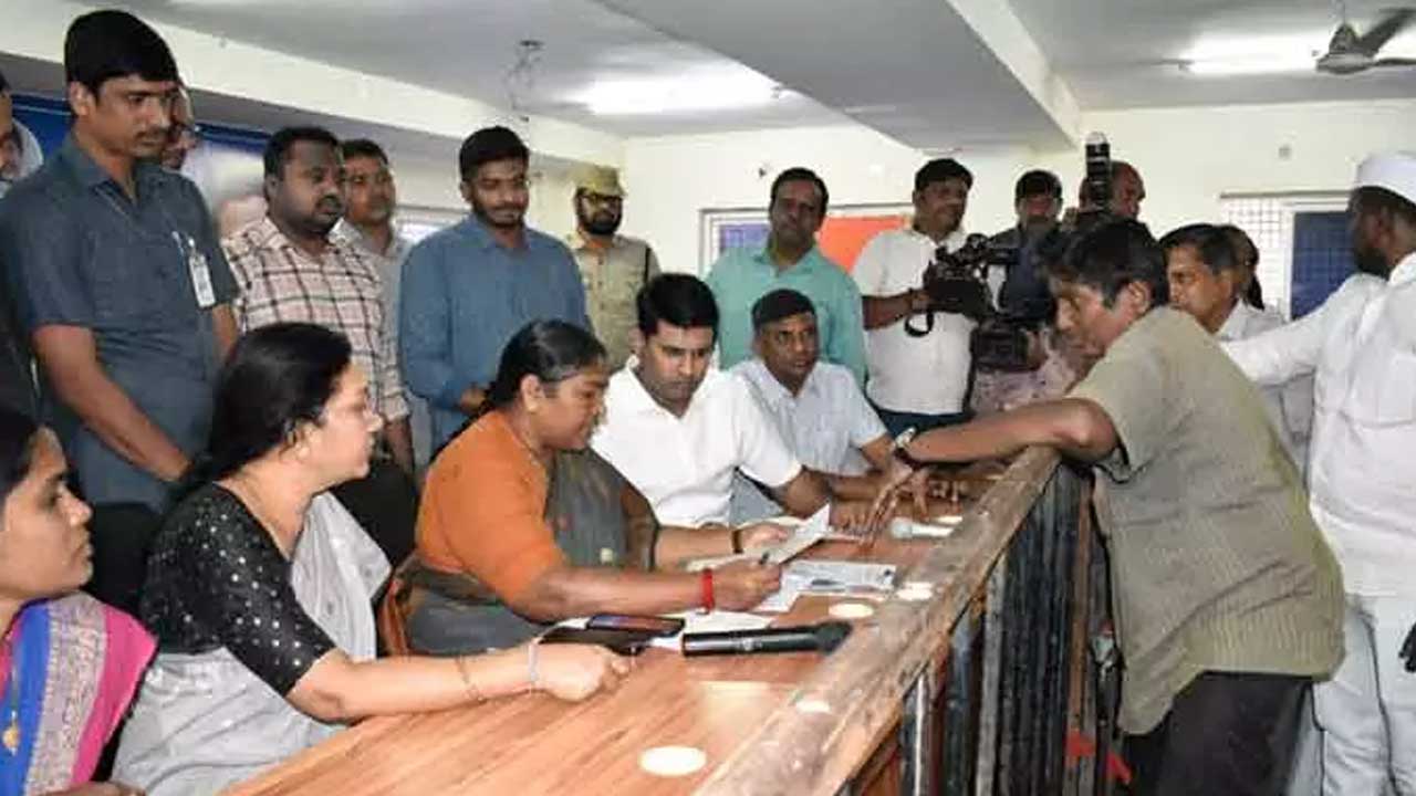 Minister Seethakka : ప్రజా సమస్యల పరిష్కారమే ప్రభుత్వ ధ్యేయం