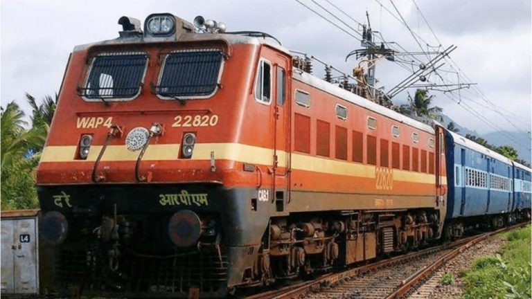 Tirupati : వేసవి సెలవులకు అనుకూలంగా 8 స్పెషల్ ట్రైన్లు..