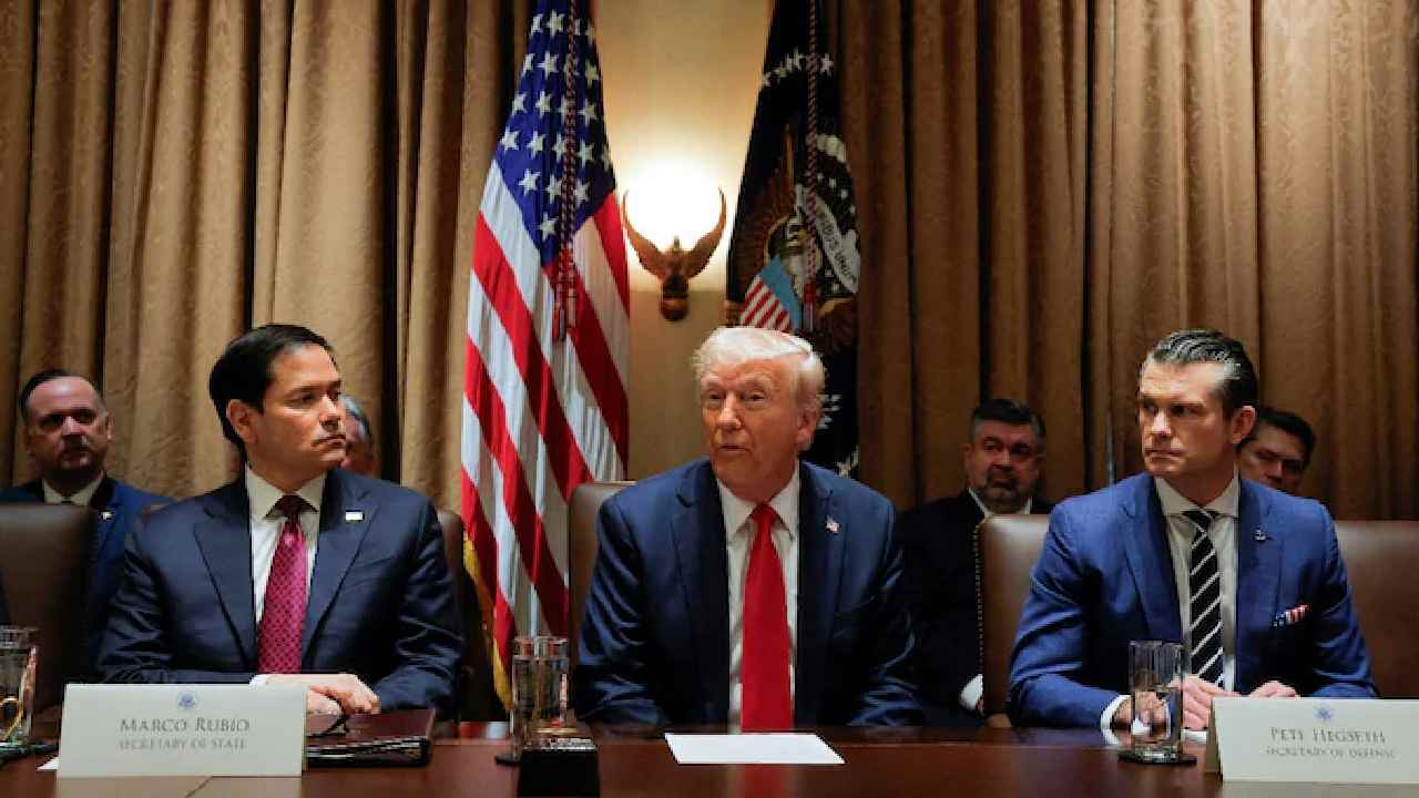 Trump “Gold Card”: ‘‘గోల్డ్ కార్డ్’’ పౌరసత్వం భారతీయులకు వరమా.? ట్రంప్ ఏమన్నారంటే..