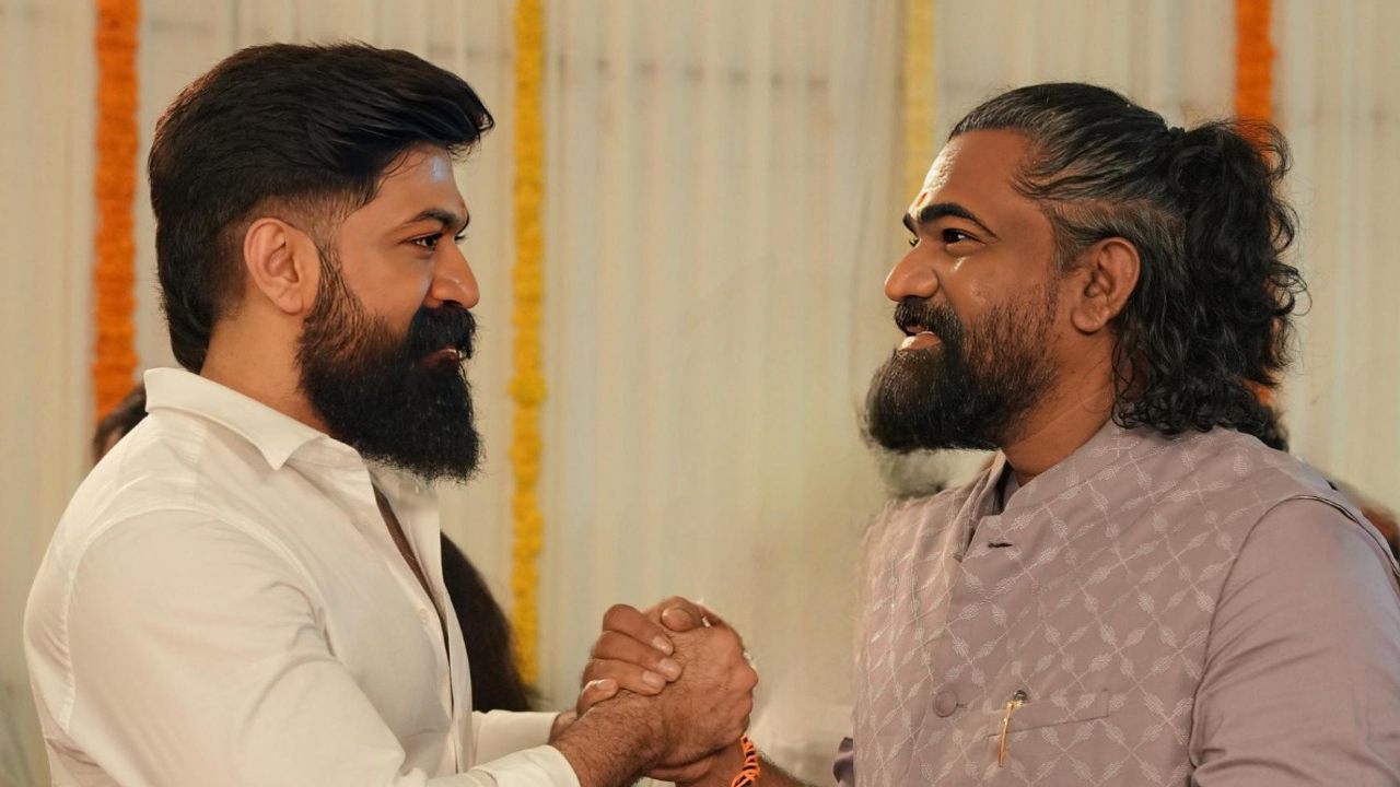 Toxic: రాకింగ్ స్టార్.. మళ్ళీ షేక్ చేసే ప్లాన్!!