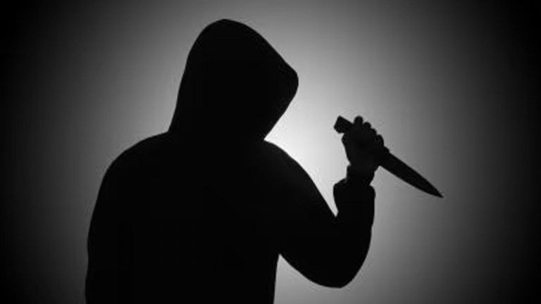 Crime News : దారుణం.. మటన్ కూర వండలేదని భార్యను చంపిన భర్త