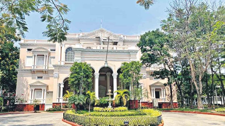 HMDA : హెచ్ఎండీఏ పరిధిని విస్తరించిన ప్రభుత్వం.. ఆ గ్రామాలన్నీ విలీనం