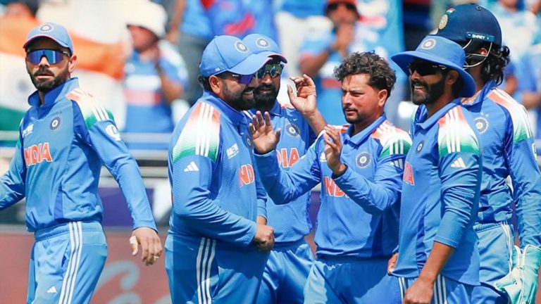 IND vs NZ: అదరగొట్టిన స్పిన్నర్స్.. భారత్ టార్గెట్ ఎంతంటే?