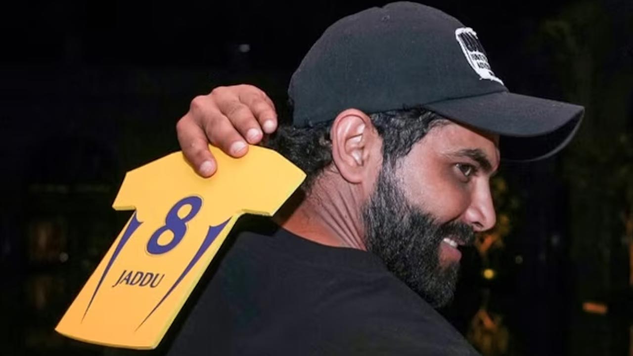 Ravindra Jadeja: పుష్పగాడి స్టైల్లో జడ్డూ ఎంట్రీ.. వీడియో వైరల్