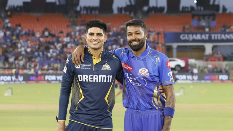 MI vs GT: టాస్ గెలిచి ఫీల్డింగ్ ఎంచుకున్న ముంబై.. జట్టులోకి హార్ధిక్