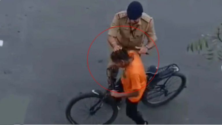 PM Modi: మోడీ కాన్వాయ్‌ రిహార్సల్ చేస్తుండగా బాలుడు సైక్లింగ్.. చితకబాదిన పోలీస్