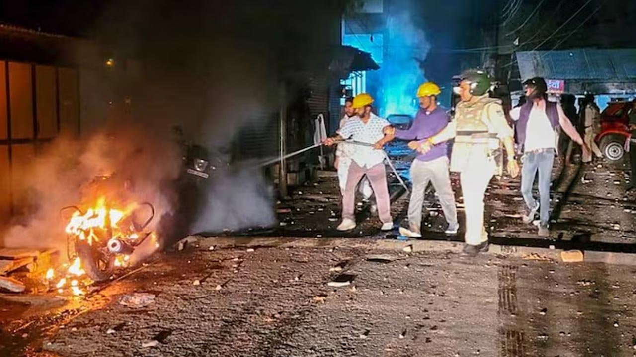 Violence Erupts in Mhow After Stone-Pelting During Champions Trophy Celebration