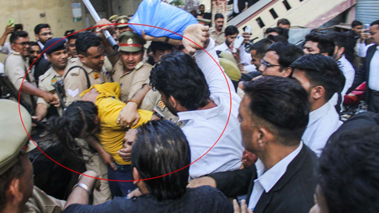 Merchant Navy officer Murder: కోర్టు వెలుపల నిందితుల్ని చితకబాదిన లాయర్లు