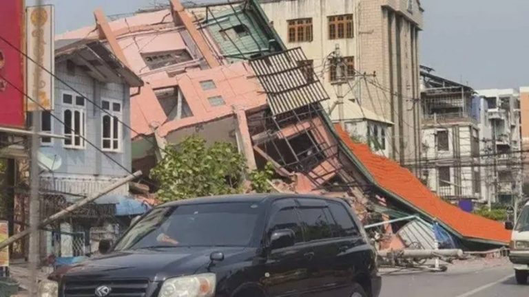 Earthquakes: 1000కి చేరిన మయన్మార్, బ్యాంకాక్ భూకంప మృతుల సంఖ్య