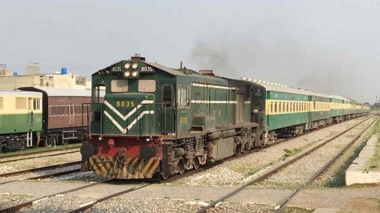 Pakistan: బలూచ్ ఆర్మీ, పాకిస్తాన్ రైలుని ఎలా హైజాక్ చేసింది..?