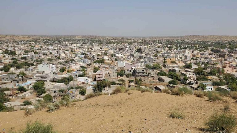 Pakistan: పాకిస్తాన్‌లోని ఈ నగరంలో 80 శాతానికి పైగా హిందువులు.. గోవధపై నిషేధం, ప్రతీ వీధిలో ఆలయం..