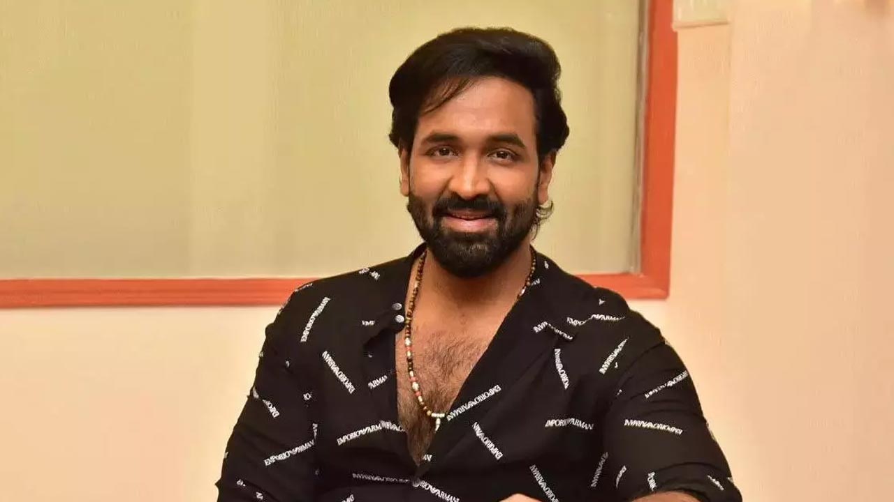 Manchu Vs Allu: అందుకే వెనక్కి తగ్గిన అల్లు కాంపౌండ్?