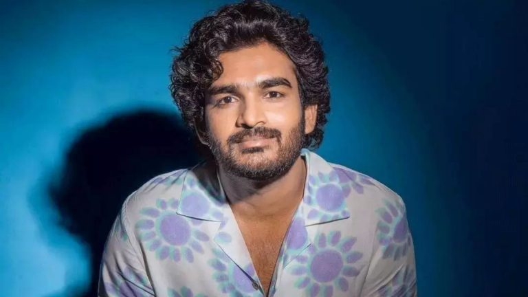 Kiran Abbavaram : నేను హీరో కాకపోయి ఉంటే రాజకీయాల్లోకి వెళ్లేవాడిని