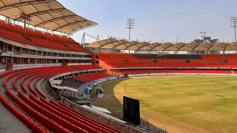 IPL 2025-Uppal Stadium: ఉప్పల్ స్టేడియానికి కొత్త రూపు.. రూ.5 కోట్లతో రినోవేషన్ పనులు!