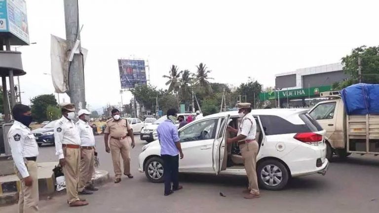 New Traffic Rules In AP: ఏపీ ప్రజలకు బిగ్ అలర్ట్.. ట్రాఫిక్ నిబంధనలు పాటించని వారికి భారీ జరిమానాలు!