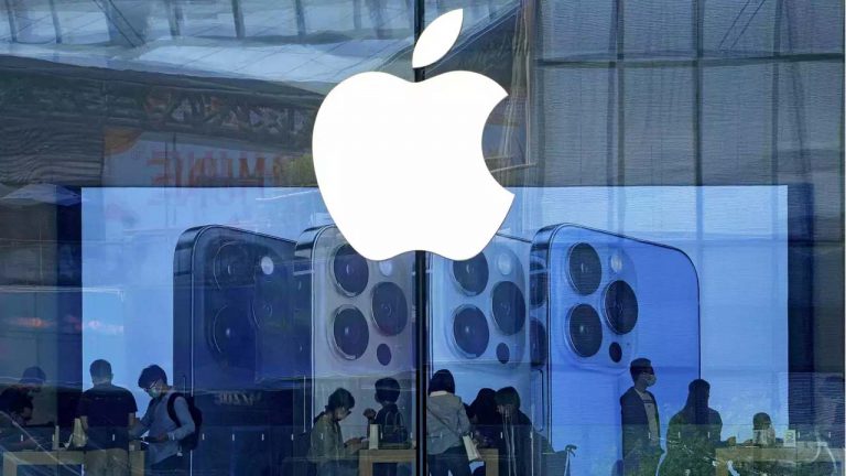 Apple: ఆపిల్ సంస్థ కీలక నిర్ణయం.. ఇక నుంచి అమెరికాలో ‘మేడిన్ ఇండియా’ ఐఫోన్లు!