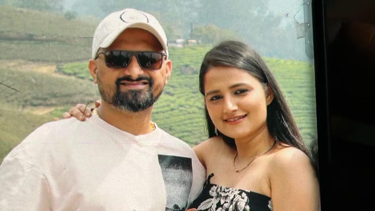 Husband kills wife : భార్యను ముక్కలు, ముక్కలుగా నరికి.. సూట్‌కేస్‌లో దాచిపెట్టిన భర్త.. తర్వాత…