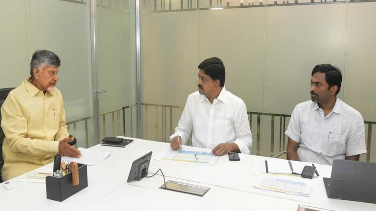CM Chandrababu: ఆర్థిక శాఖపై సీఎం సమీక్ష.. ఆ నిధుల పరిస్థితి ఏంటి..?