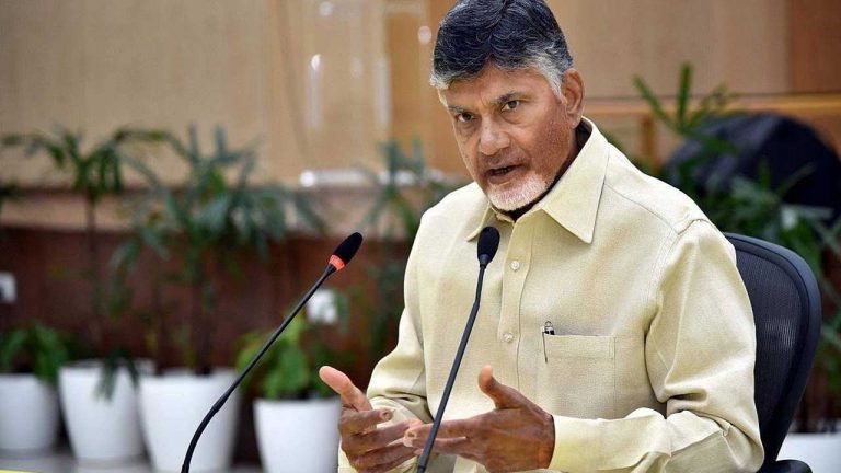 CM Chandrababu: మహారాష్ట్ర, యూపీని అధిగమించి.. ఏపీ నెంబర్‌వన్‌ కావాలి!
