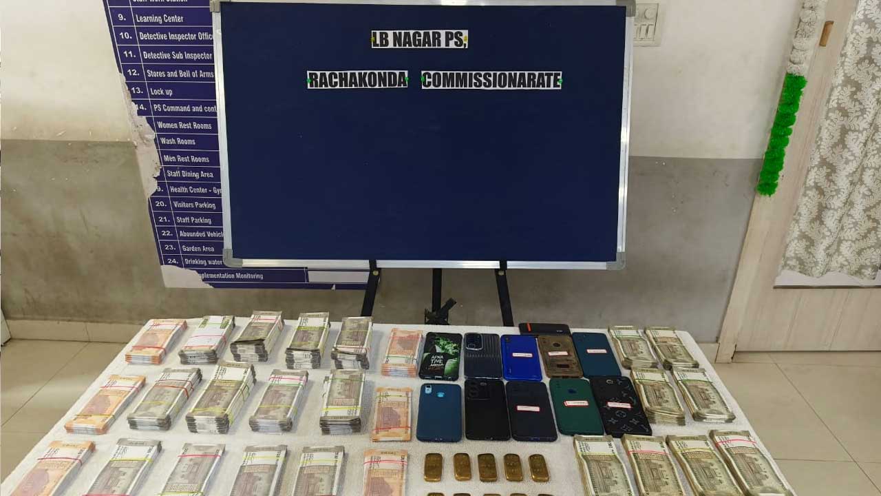 Fake Currency Gang Busted in Hyderabad – ₹11.50 Lakhs Seized!