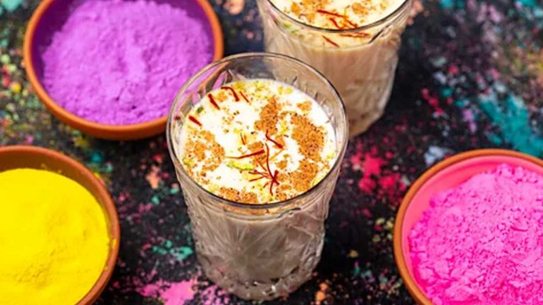 Holi 2025: హోలీ వేడుకల్లో గంజాయి విక్రయాలు.. గంజాయి కలిపిన కుల్ఫీ ఐస్ క్రీమ్, స్వీట్స్ విక్రయం