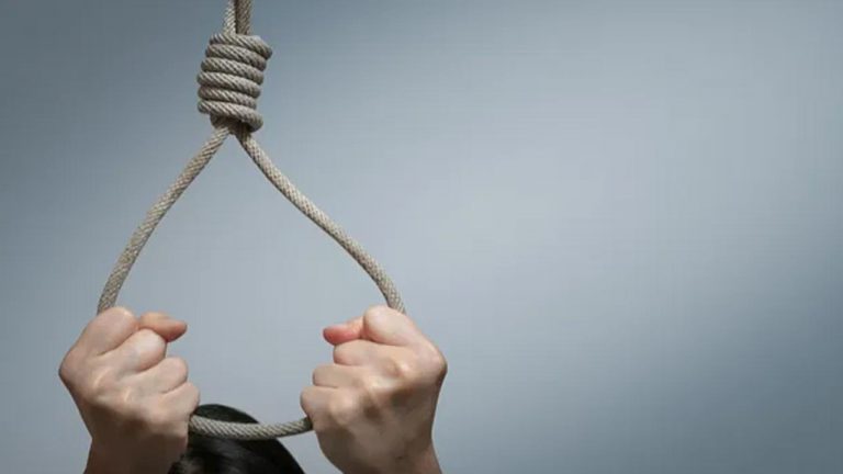 Hyderabad: భార్య, అత్త వేధింపులు.. సాఫ్ట్⁬వేర్ ఇంజనీర్ ఆత్మహత్య..