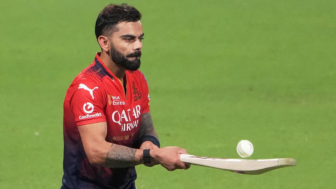 Aaron Finch Says Virat Kohli Would not Must Bat Like Rohit Sharma