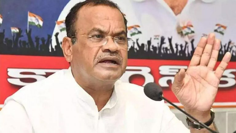 Komatireddy Venkat Reddy : 42 శాతం రిజర్వేషన్లను బీజేపీ అడ్డుకుంది