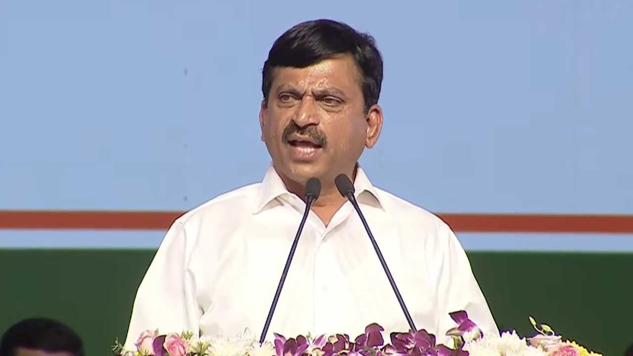 Ponguleti Srinivas : పేదల పాలన ఇది.. రైతన్నలకు భరోసా, ఇళ్లతో చిరునవ్వులు