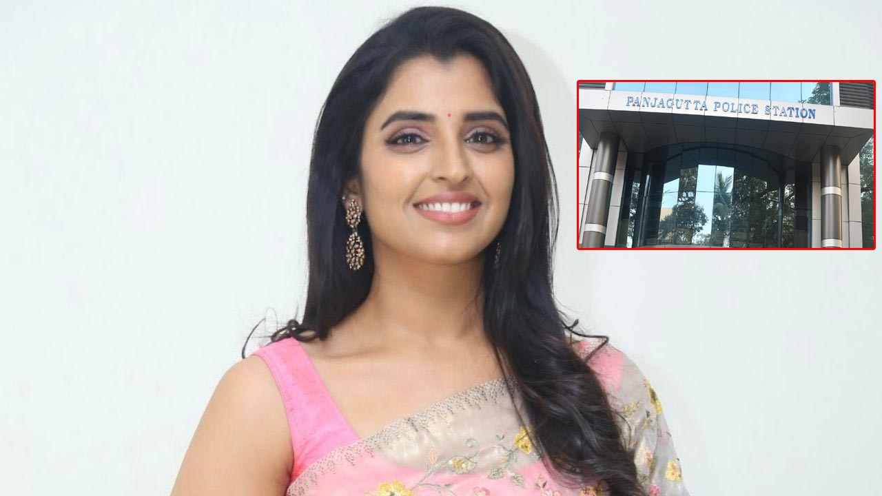 Anchor Shyamala: బెట్టింగ్ యాప్ కేసులో పంజాగుట్ట పోలీస్ స్టేషన్⁬కు యాంకర్ శ్యామల