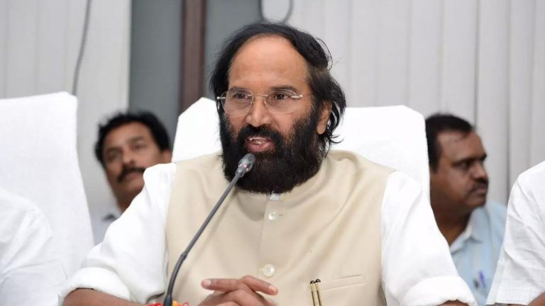 Uttam Kumar Reddy : తప్పుడు నిర్మాణంతో కాలేశ్వరం అనర్థ దిశగా.. మంత్రి ఉత్తమ్‌ కీలక వ్యాఖ్యలు