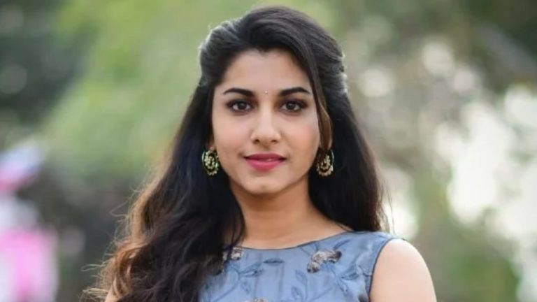 Betting Apps case  : హైకోర్టును ఆశ్రయించిన విష్ణు ప్రియ..